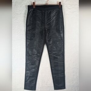 Frank Lyman Black Textured Faux Leather Front Only -Leggings